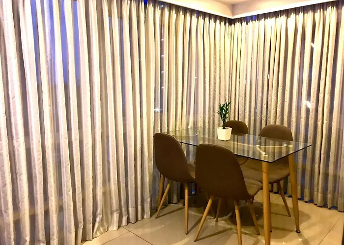 Maxstays - Max At Victoria Tower A Aparthotel Manila
